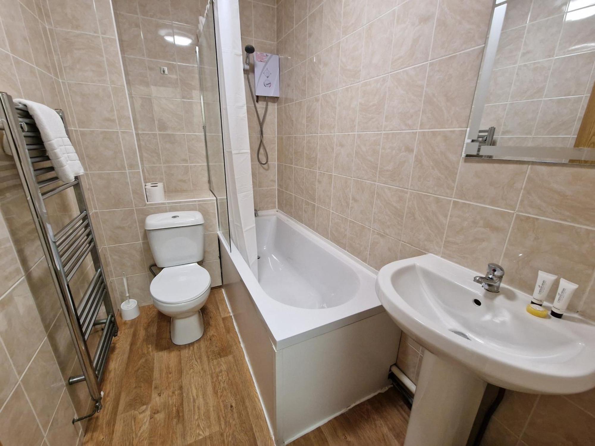 Hotel Portsmouth Road A Southampton Esterno foto